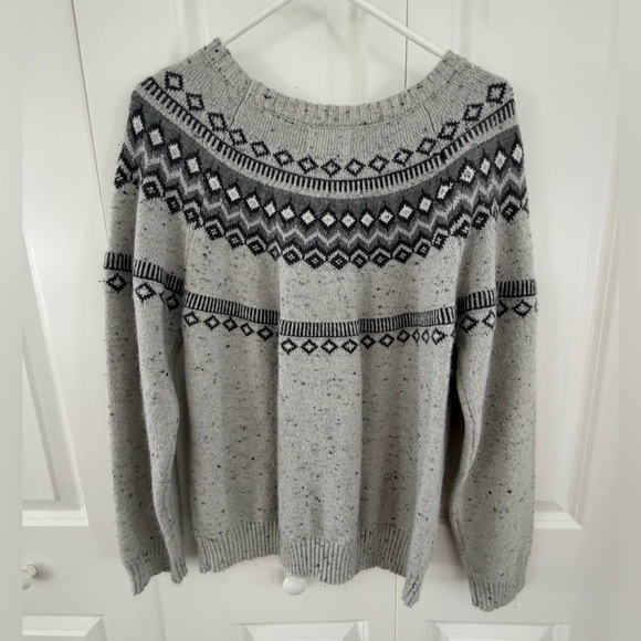 Weatherproof Gray Patterned Women's Sweater - Picture 5 of 5